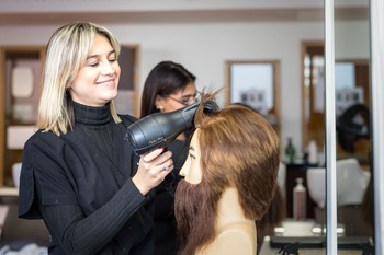 Stand SEPR Metiers de la fleur et de La beaute Coiffure Mondial des Metiers